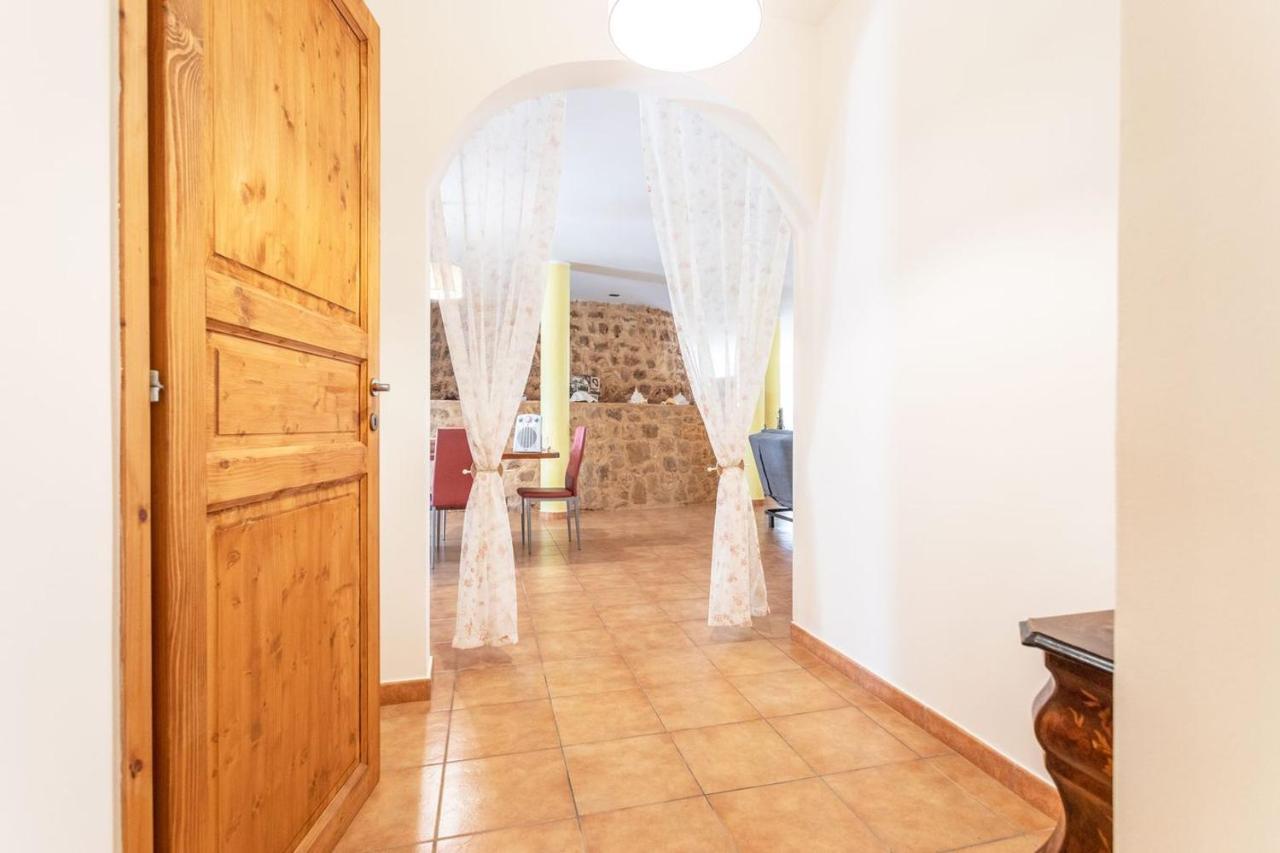 Capilungo Villa Stracca Con Ampio Spazio Esterno מראה חיצוני תמונה