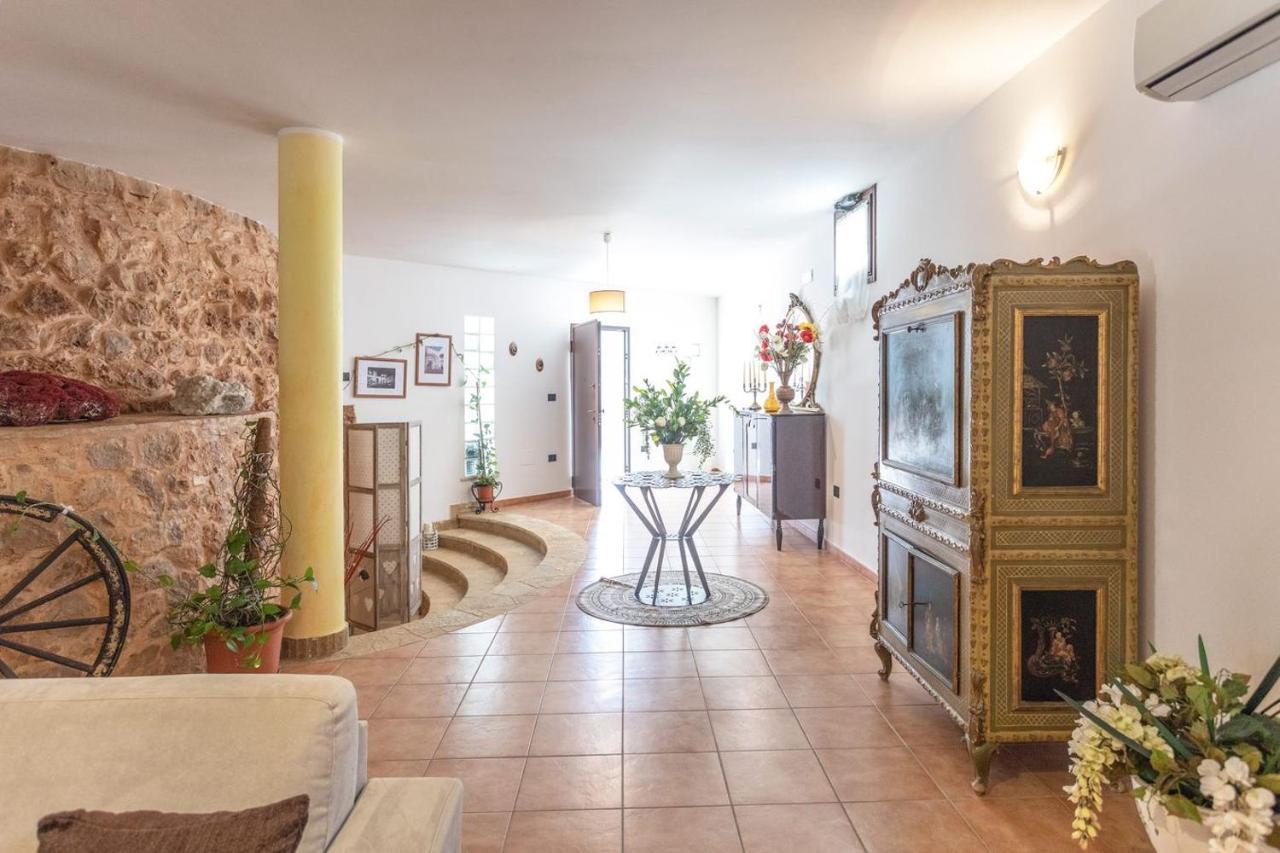 Capilungo Villa Stracca Con Ampio Spazio Esterno מראה חיצוני תמונה
