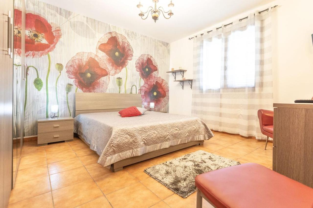 Capilungo Villa Stracca Con Ampio Spazio Esterno מראה חיצוני תמונה